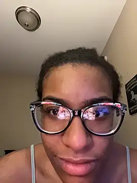 Bellaquitaa lee online show from March 6, 5:02 am