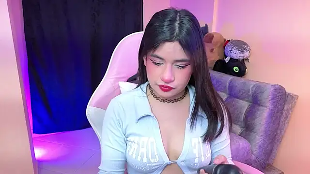 bonnieTaylor1 online show from January 10, 4:39 am