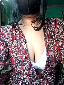 teena-11 online show from February 4, 5:32 am