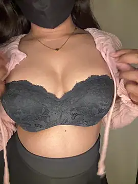 Amaira 69 online show from February 18, 7:46 pm