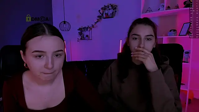 mila firee online show from April 9, 9:04 am