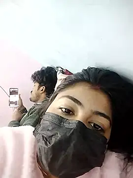 couple love 34 online show from January 8, 8:24 pm