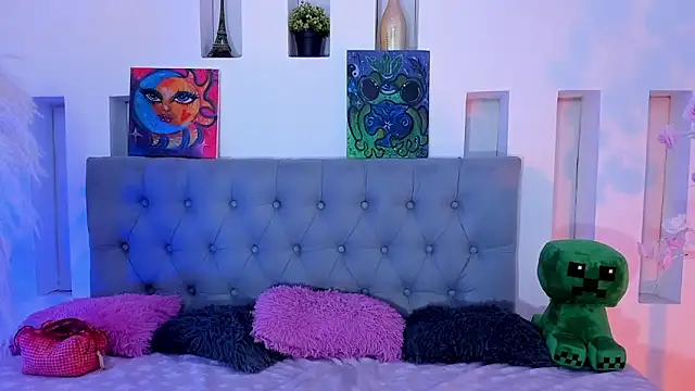 isis nova online show from April 10, 6:30 am