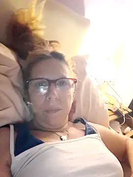 cari75 online show from May 1, 5:32 am
