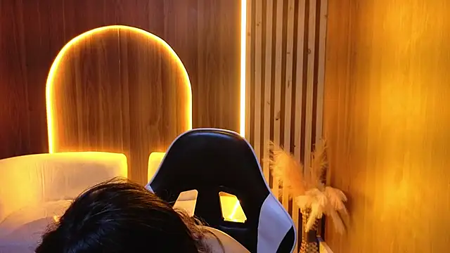 Andrea Tx online show from February 19, 12:48 pm