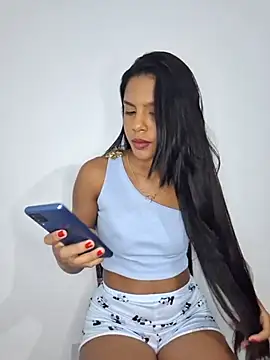 meenina veneno online show from February 11, 12:58 am