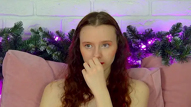 ArinaKubrick online show from December 19, 4:32 pm