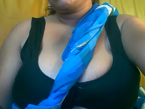 MISTI KOLK online show from May 14, 8:53 am