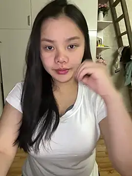 leo-kitty online show from March 9, 3:04 pm