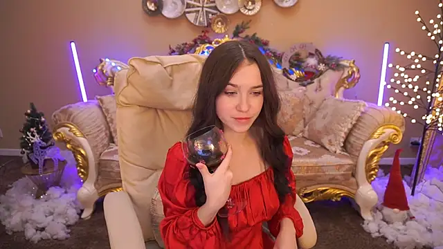 OliviaDesire online show from December 21, 3:16 pm