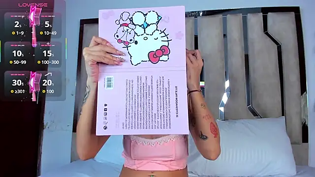 mia winster online show from January 10, 8:24 pm