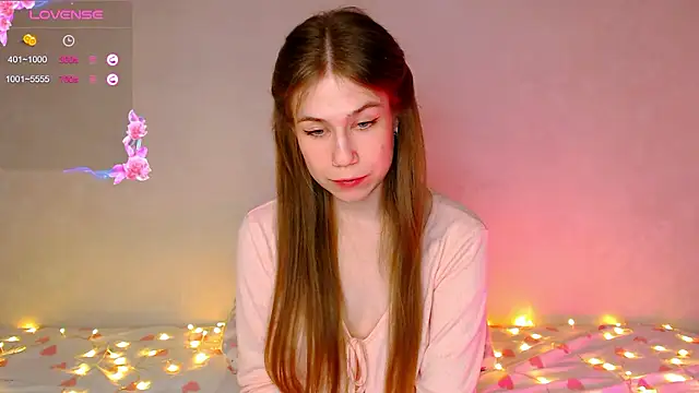 KiraHoney  online show from January 12, 12:27 am