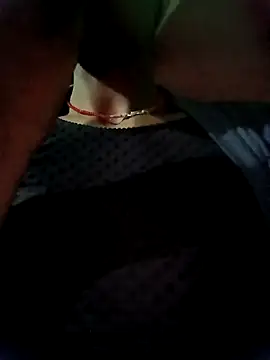 Maya Big55A online show from February 4, 9:40 pm