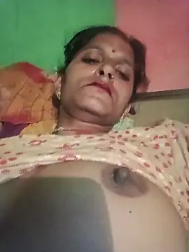 Maya Big55A online show from May 27, 10:18 pm