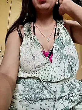Queen 089 online show from June 12, 8:55 am