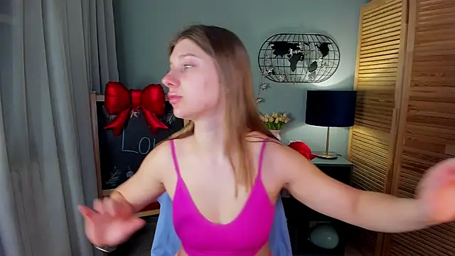 katymeaw online show from February 17, 1:27 am