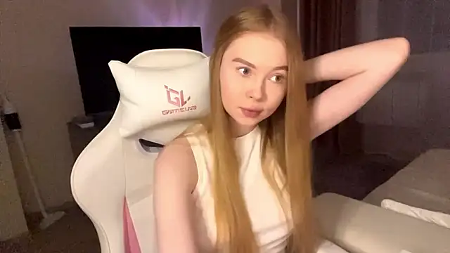 LumiSun online show from March 19, 7:29 pm