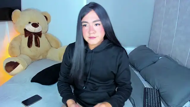 TaylorSweetI online show from December 19, 1:58 pm