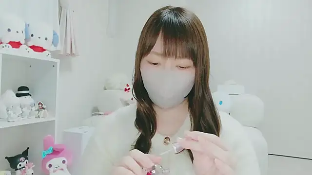 yuyuchan   online show from February 11, 11:55 am