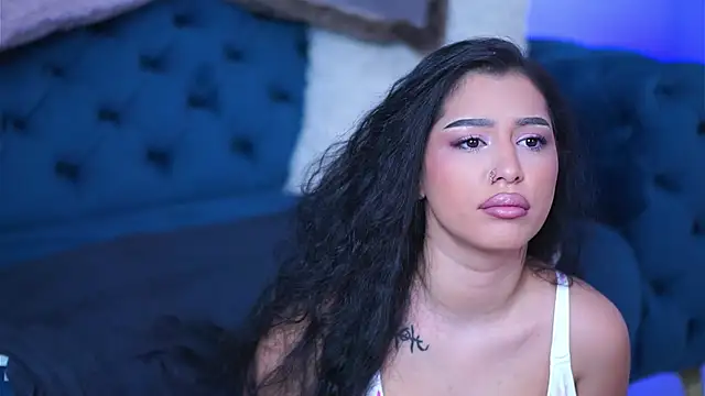 IvyPlush online show from January 7, 10:07 am