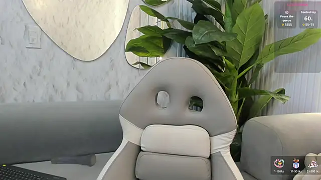 goodgirl22   online show from December 17, 9:41 pm