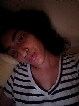 LindaRojas online show from December 20, 4:49 am