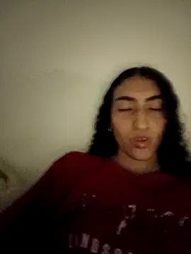 LindaRojas online show from December 22, 2:36 am