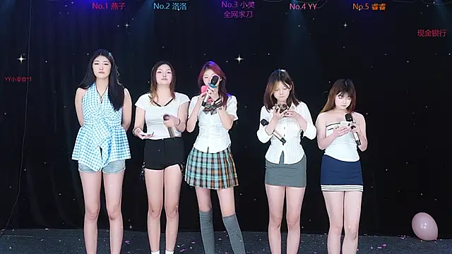 sexygirl-8888 online show from December 19, 7:33 am