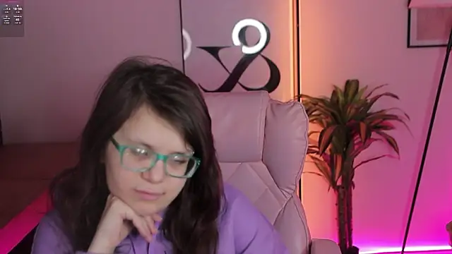 Ariell Mini online show from February 16, 1:11 pm