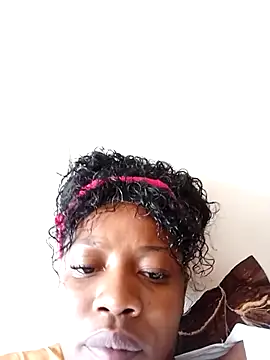 slendabynature online show from December 17, 9:24 am