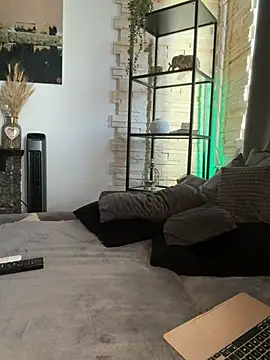 vinique99 online show from March 7, 11:39 am