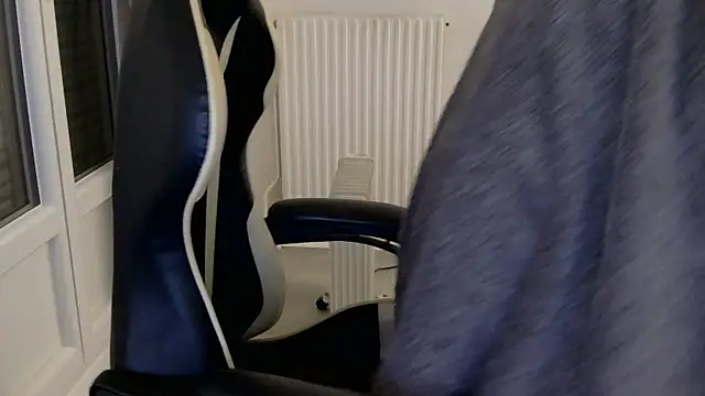 StrictChain458 online show from January 12, 9:42 pm