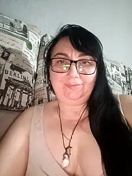 MariSwan222 online show from May 9, 8:55 pm