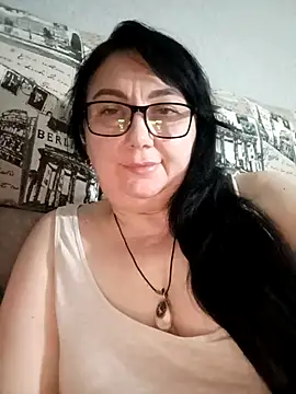 MariSwan222 online show from May 13, 8:25 pm