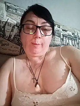 MariSwan222 online show from May 5, 6:00 pm