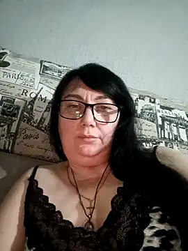 MariSwan222 online show from May 12, 7:09 pm