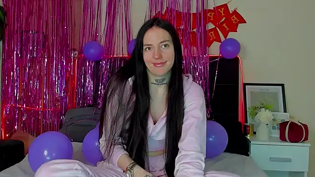 AdrianaCult online show from February 20, 6:59 am