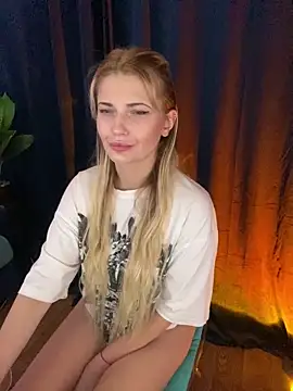 WetHotMilfaa online show from December 23, 1:20 am