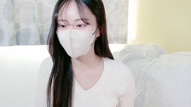 mia-chan  online show from December 22, 4:48 am