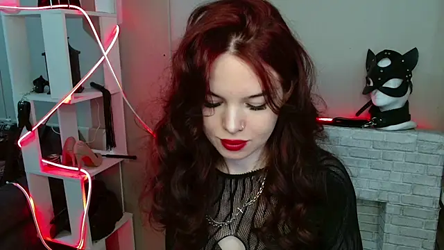 hot neighbor online show from May 6, 5:33 am
