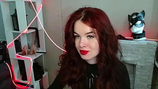 hot neighbor online show from May 2, 5:11 am