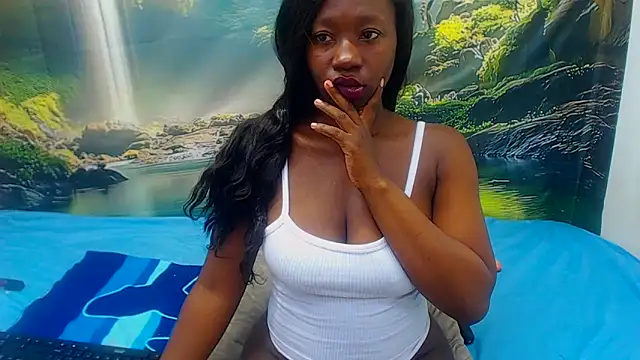 PetiteDiamondxxX online show from May 14, 5:08 pm