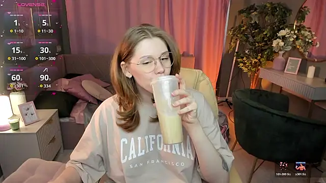 Alison Doody online show from February 22, 7:53 am