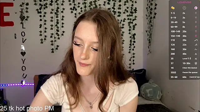 LisaBoddy online show from June 25, 3:13 pm