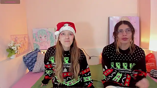 Briar y Blair online show from December 18, 1:38 pm