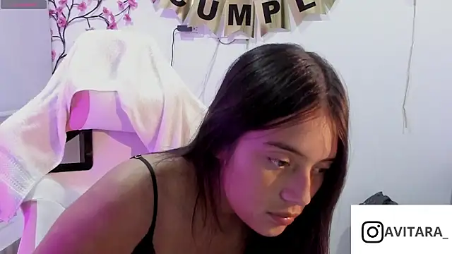 vanesita  online show from March 24, 3:34 am