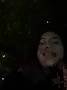 vanesita  online show from March 6, 2:28 am