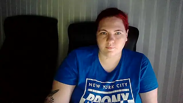 LissaLeon online show from January 5, 10:02 pm