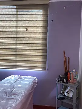 Amyy 1 online show from December 22, 8:01 pm