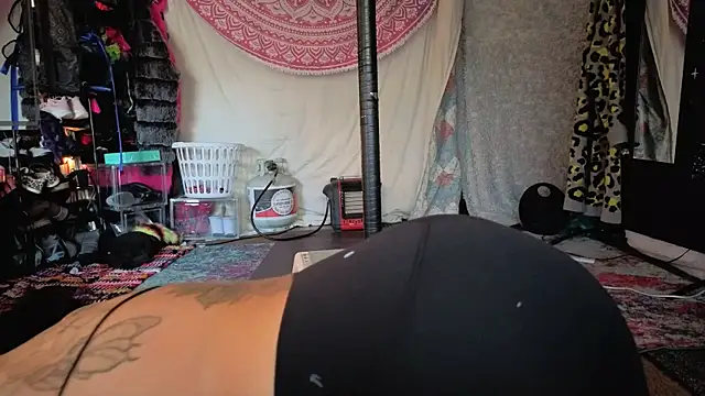 infinirose online show from May 25, 2:43 am
